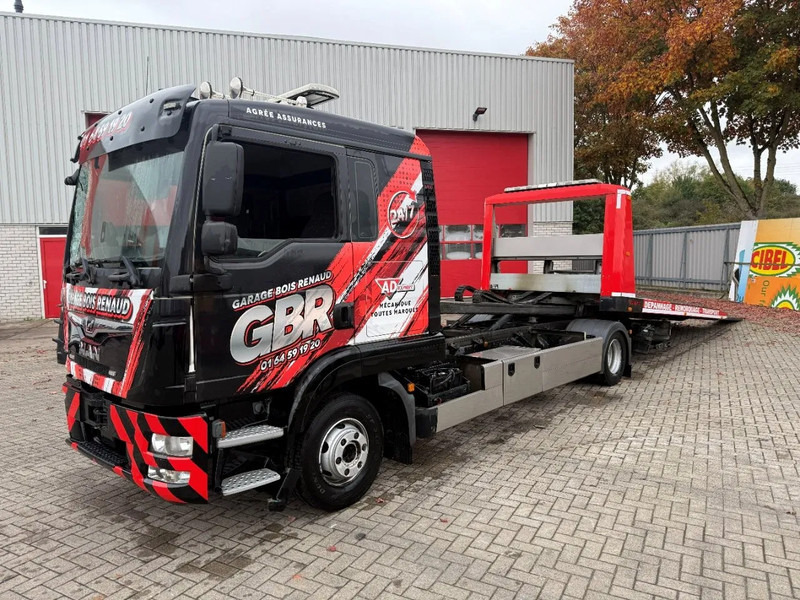 MAN TGL 12.250 / ENGINE RUNNING / ONLY:276364 KM / TOW-TRUCK / CLEPEL / WINCH / REMOTE / AUTOMATIC / EURO-6 / 2018 - Grua de remolque autos: foto 1 MAN TGL 12.250 / ENGINE RUNNING / ONLY:276364 KM / TOW-TRUCK / CLEPEL / WINCH / REMOTE / AUTOMATIC / EURO-6 / 2018 - Grua de remolque autos: foto 1