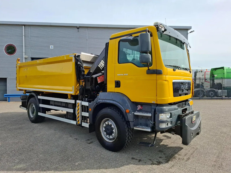 MAN TGM 18.250 / 4X4 / NL TRUCK / TUV:30-04-2026 / 118783 KM / HMF 1110 K2 / ROTATOR / GOOD TYRES / FULL-STEEL / DRUM BRAKES / MANUA - Camión volquete, Camión grúa: foto 4 MAN TGM 18.250 / 4X4 / NL TRUCK / TUV:30-04-2026 / 118783 KM / HMF 1110 K2 / ROTATOR / GOOD TYRES / FULL-STEEL / DRUM BRAKES / MANUA - Camión volquete, Camión grúa: foto 4