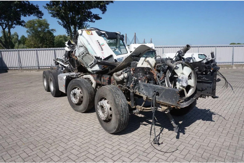Renault C460 / 8X4 / BIG AXLE / FULL STEEL / 2 X LENKACHSE / EURO-6 / 2022 - Camión chasis: foto 2 Renault C460 / 8X4 / BIG AXLE / FULL STEEL / 2 X LENKACHSE / EURO-6 / 2022 - Camión chasis: foto 2