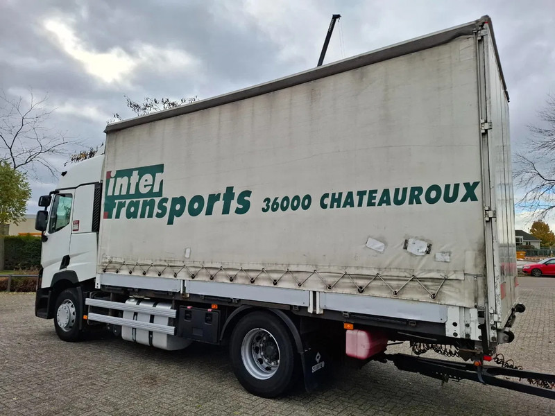 Camión lona Renault T480 COMFORT / DOUBLE TANK / TIR LINE / TUV:30-03-2026 / THROUGH LOADING SYSTEM / LWDS / AUTOMATIC / EURO-6 / 2017: foto 10 Camión lona Renault T480 COMFORT / DOUBLE TANK / TIR LINE / TUV:30-03-2026 / THROUGH LOADING SYSTEM / LWDS / AUTOMATIC / EURO-6 / 2017: foto 10