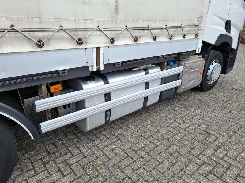 Camión lona Renault T480 COMFORT / DOUBLE TANK / TIR LINE / TUV:30-03-2026 / THROUGH LOADING SYSTEM / LWDS / AUTOMATIC / EURO-6 / 2017: foto 13 Camión lona Renault T480 COMFORT / DOUBLE TANK / TIR LINE / TUV:30-03-2026 / THROUGH LOADING SYSTEM / LWDS / AUTOMATIC / EURO-6 / 2017: foto 13