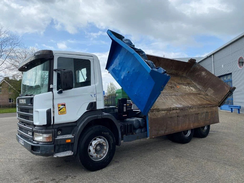 Scania 114-340 / 6X4 / 2 SIDE TIPPER / BIG AXLE / FULL-STEEL / DRUM BRAKES / MANUAL / 1999 - Camión volquete: foto 3 Scania 114-340 / 6X4 / 2 SIDE TIPPER / BIG AXLE / FULL-STEEL / DRUM BRAKES / MANUAL / 1999 - Camión volquete: foto 3