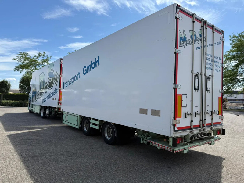 Scania R450 / RETARDER / ISOLATED GERMAN FLOWER COMBI / THROUGH-LOADING SYSTEM / SMART TACHO / 2XPLATFORM / LIFT+LENKACHSE / LWDS / EUR - Camión frigorífico: foto 3 Scania R450 / RETARDER / ISOLATED GERMAN FLOWER COMBI / THROUGH-LOADING SYSTEM / SMART TACHO / 2XPLATFORM / LIFT+LENKACHSE / LWDS / EUR - Camión frigorífico: foto 3