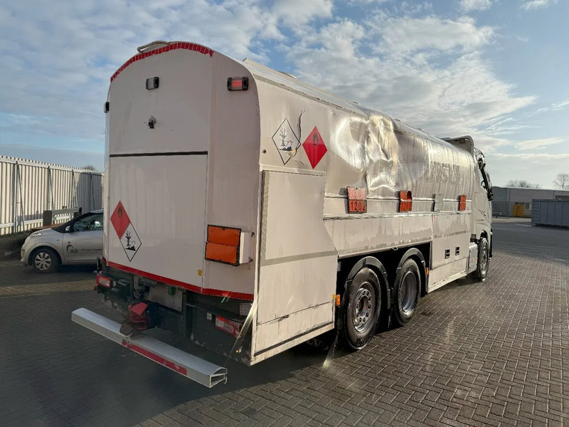 Volvo FH5-500 6X2 / ENGINE RUNNING / LIFT+LENKACHSE / FULL AIR / ADR / EUROTANK / 9-TON FRONT AXLE / EURO-6 / 2022 - Camión cisterna: foto 5 Volvo FH5-500 6X2 / ENGINE RUNNING / LIFT+LENKACHSE / FULL AIR / ADR / EUROTANK / 9-TON FRONT AXLE / EURO-6 / 2022 - Camión cisterna: foto 5