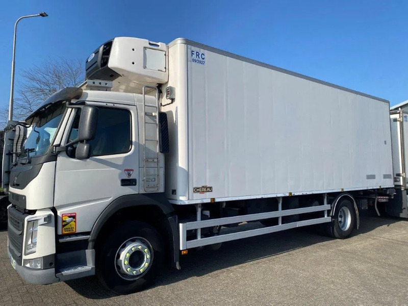 Camión frigorífico Volvo FM4-420 / COMPLETE COOL+FREEZE COMBI / CHEREAU / THROUGH-LOADING SYSTEM / 2XPLATFORM DHOLLANDIA / FREEZING LOCK / AUTOMATIC / EU: foto 14