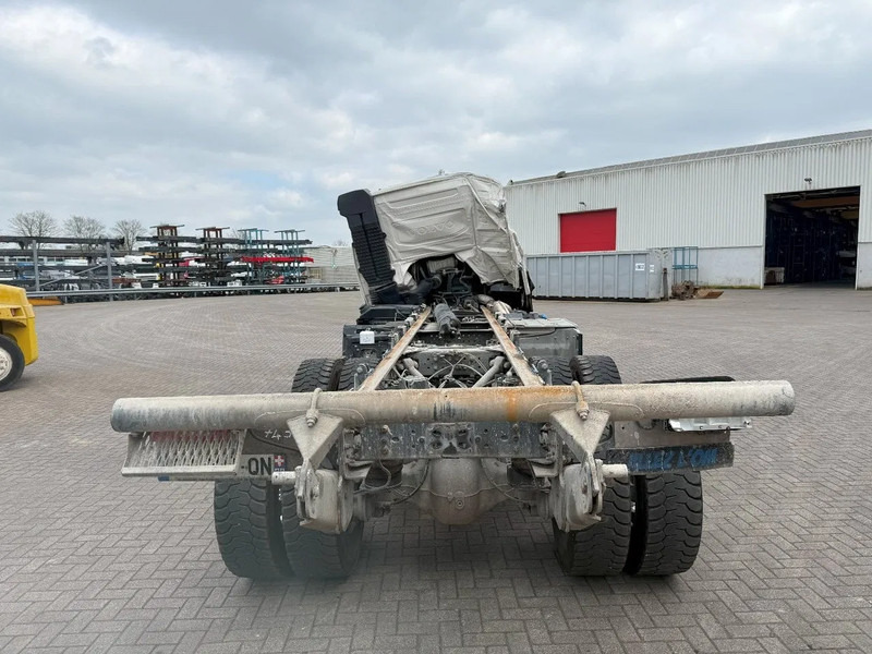 Volvo FMX5-430 / 8X4 / ONLY:31000 KM / VEB / ALCOA / PTO / AUTOMATIC / EURO-6 / 2023 - Camión chasis: foto 4 Volvo FMX5-430 / 8X4 / ONLY:31000 KM / VEB / ALCOA / PTO / AUTOMATIC / EURO-6 / 2023 - Camión chasis: foto 4