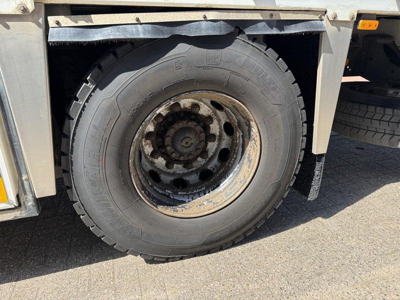 Leasing de Iveco Eurocargo 190EL30 MKG 125 S4 Crane/Grua/Kran/Gru Iveco Eurocargo 190EL30 MKG 125 S4 Crane/Grua/Kran/Gru: foto 20 Leasing de Iveco Eurocargo 190EL30 MKG 125 S4 Crane/Grua/Kran/Gru Iveco Eurocargo 190EL30 MKG 125 S4 Crane/Grua/Kran/Gru: foto 20