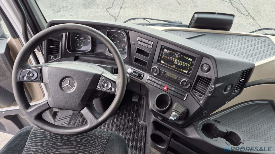 MERCEDES-BENZ ACTROS 1845 LS BIG SPACE EURO 6 - Cabeza tractora: foto 4 MERCEDES-BENZ ACTROS 1845 LS BIG SPACE EURO 6 - Cabeza tractora: foto 4