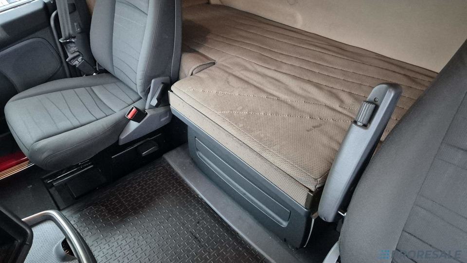 SCANIA R440 TOP LINE EURO 5 - Cabeza tractora: foto 5 SCANIA R440 TOP LINE EURO 5 - Cabeza tractora: foto 5