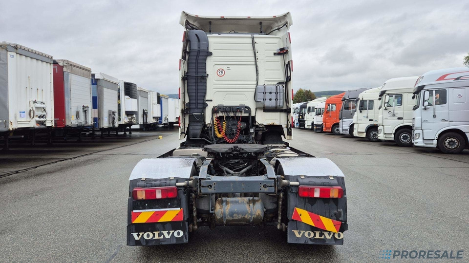 VOLVO FH 13.440 42T EURO 5 - Cabeza tractora: foto 3 VOLVO FH 13.440 42T EURO 5 - Cabeza tractora: foto 3