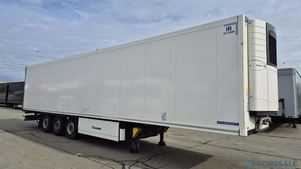 KRONE COOL LINER SD mrazírenský + agregát CARRIER VECTOR 1550 - Semirremolque frigorífico: foto 1 KRONE COOL LINER SD mrazírenský + agregát CARRIER VECTOR 1550 - Semirremolque frigorífico: foto 1