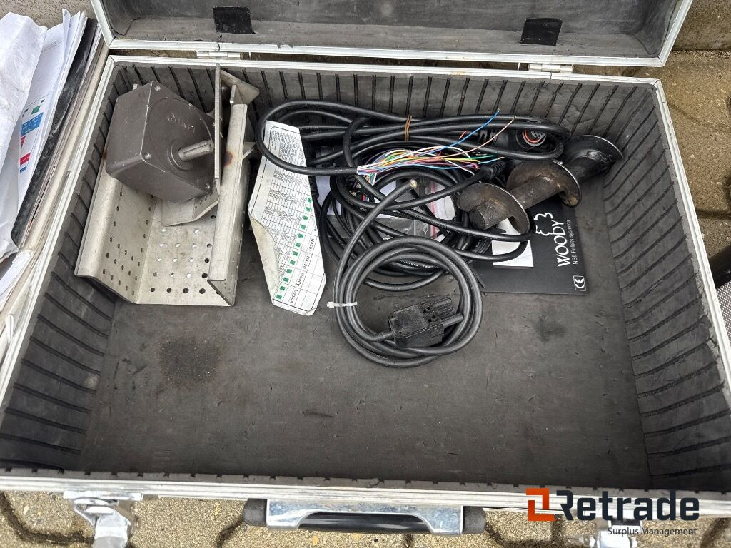 6 metalkufferter med reservedele til pillefyr - Equipo de construcción: foto 3 6 metalkufferter med reservedele til pillefyr - Equipo de construcción: foto 3