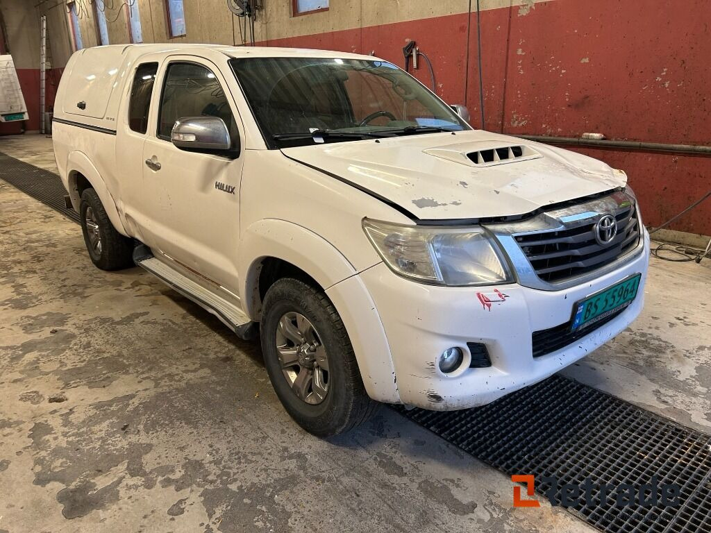 Bil Toyota Hilux 4wd N2 - Coche: foto 1 Bil Toyota Hilux 4wd N2 - Coche: foto 1