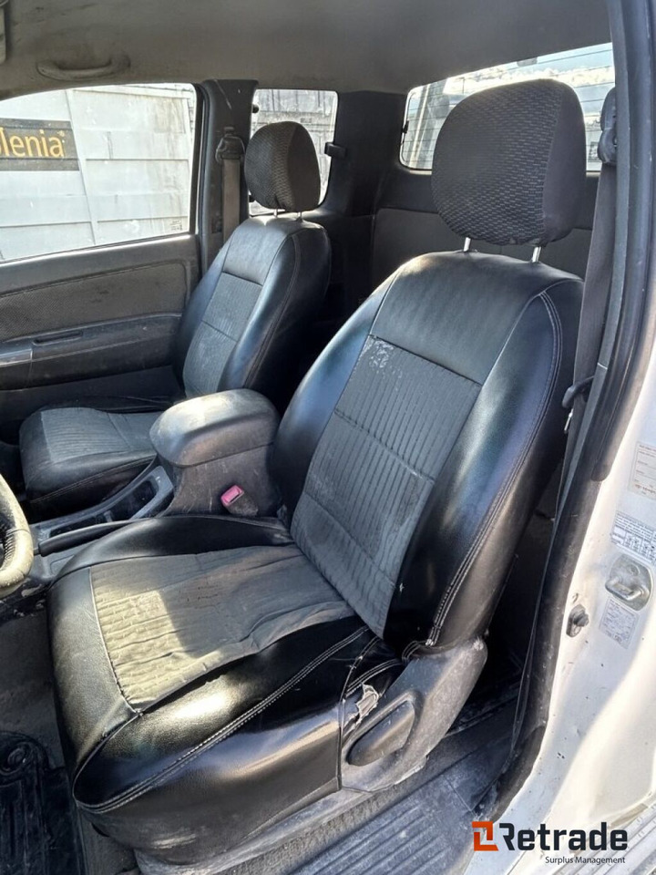 Coche Bil Toyota Hilux: foto 6