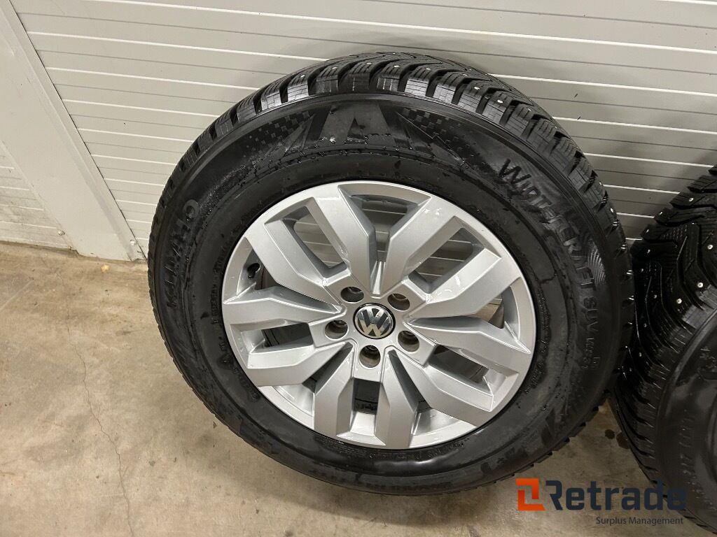 Däck Kumho Wintercraft SUV WS3 Till VW Amarok - Equipo de construcción: foto 2 Däck Kumho Wintercraft SUV WS3 Till VW Amarok - Equipo de construcción: foto 2