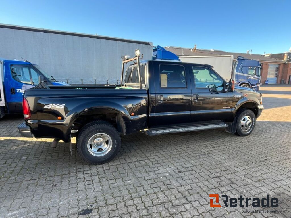 Ford F-350 4X4 DRW Truck / Ford F-350 DRW Truck - Coche: foto 5 Ford F-350 4X4 DRW Truck / Ford F-350 DRW Truck - Coche: foto 5
