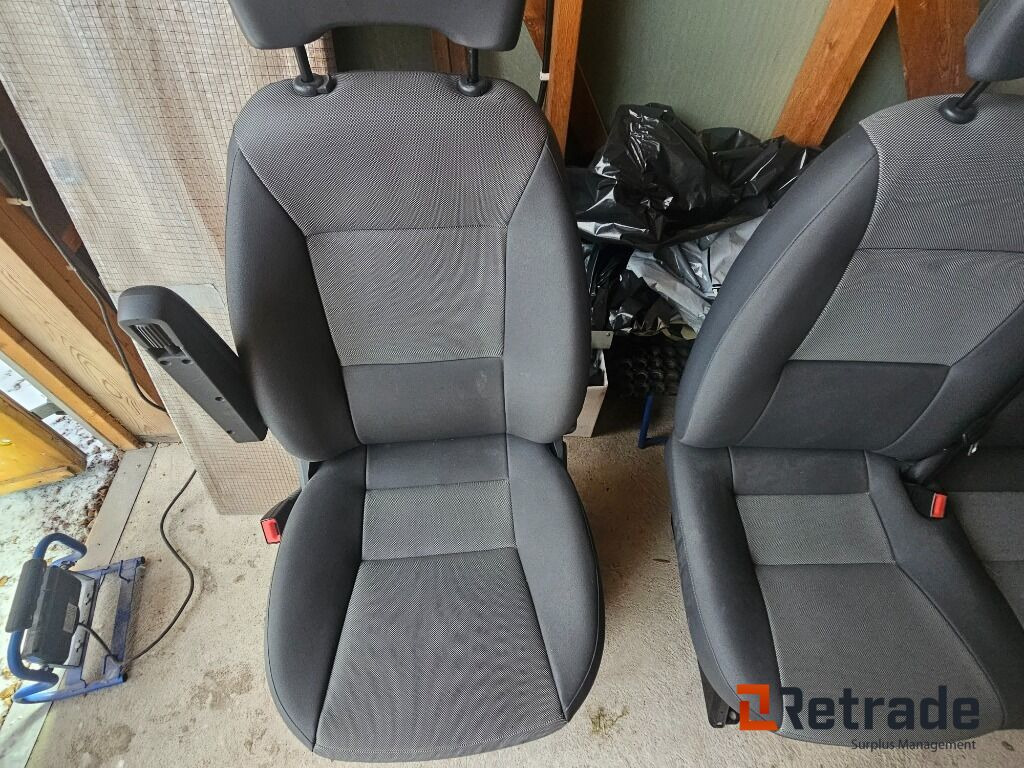 Framstolar Peugeot Boxer - Coche: foto 5 Framstolar Peugeot Boxer - Coche: foto 5