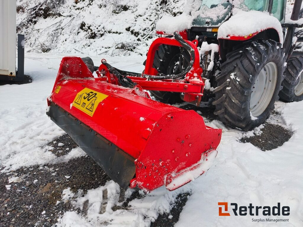 Sideforskyvbar beitepusser, Trincia Giraffa 185 - Maquinaria agrícola: foto 4 Sideforskyvbar beitepusser, Trincia Giraffa 185 - Maquinaria agrícola: foto 4