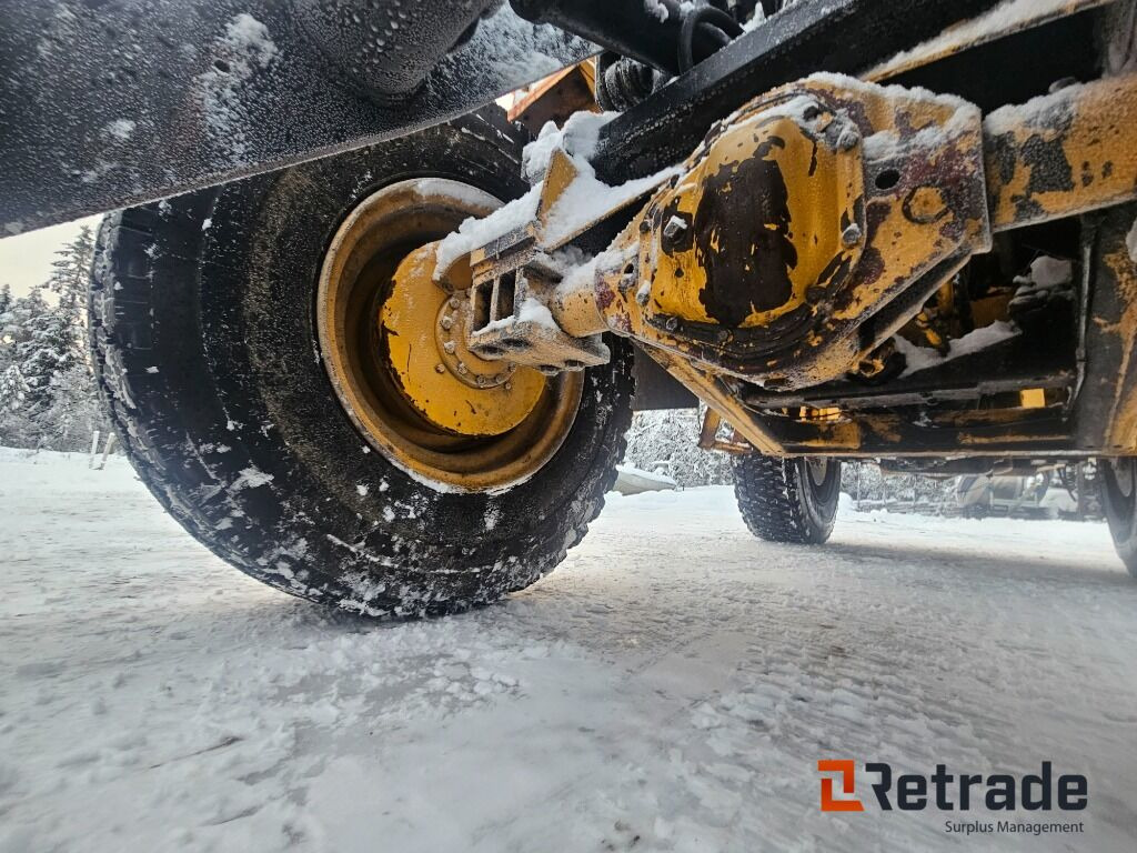 Maquinaria de construcción Hjullastare Volvo 4200 med skopa: foto 17 Maquinaria de construcción Hjullastare Volvo 4200 med skopa: foto 17