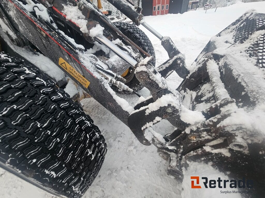 Maquinaria de construcción Hjullastare Volvo 4200 med skopa: foto 24 Maquinaria de construcción Hjullastare Volvo 4200 med skopa: foto 24