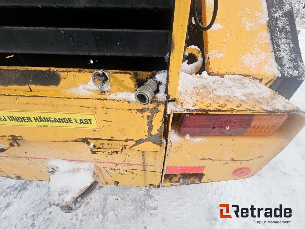 Maquinaria de construcción Hjullastare Volvo 4200 med skopa: foto 36 Maquinaria de construcción Hjullastare Volvo 4200 med skopa: foto 36