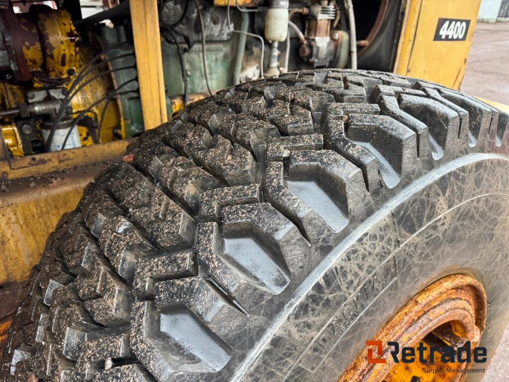 Maquinaria de construcción Hjullastare Volvo 4400: foto 12 Maquinaria de construcción Hjullastare Volvo 4400: foto 12