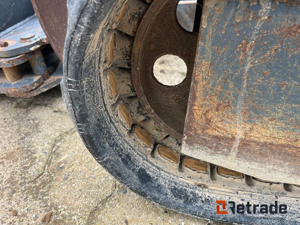 Maquinaria de construcción Minigraver KOBELCO SK 28SR- 6 E: foto 20