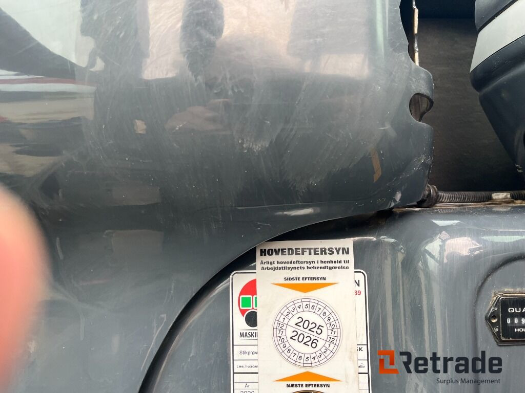 Maquinaria de construcción Minigraver KOBELCO SK 28SR- 6 E: foto 16