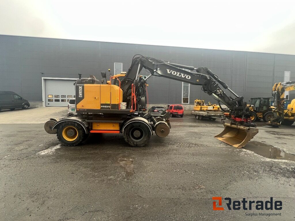 Wheel Loader Volvo EWR150E High Rail 3D - Maquinaria de construcción: foto 3 Wheel Loader Volvo EWR150E High Rail 3D - Maquinaria de construcción: foto 3