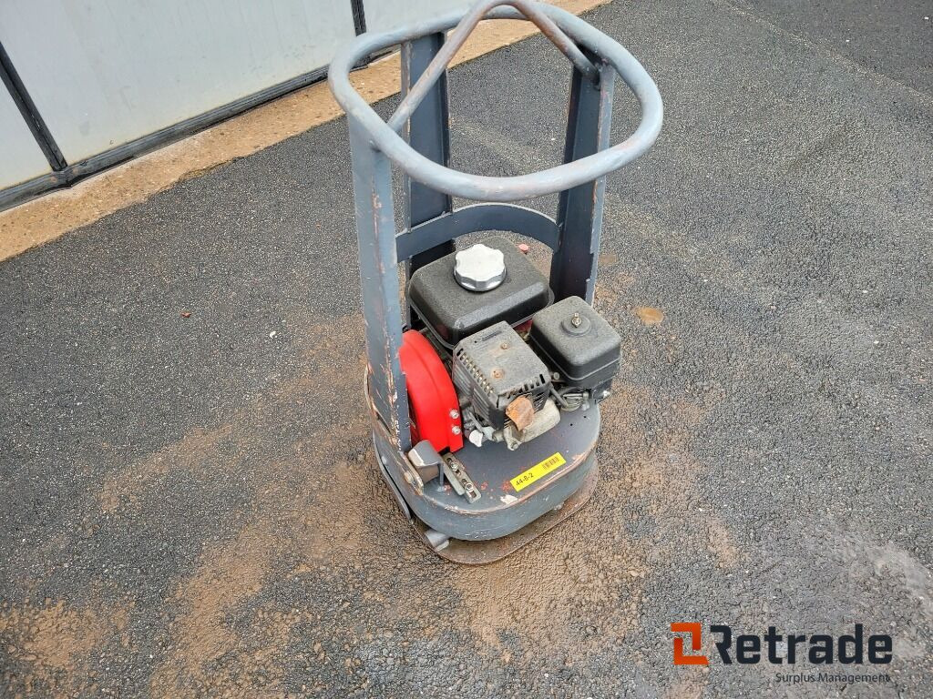 Markvibrator Rundpadda Swepac FR85 - Equipo de construcción: foto 3 Markvibrator Rundpadda Swepac FR85 - Equipo de construcción: foto 3