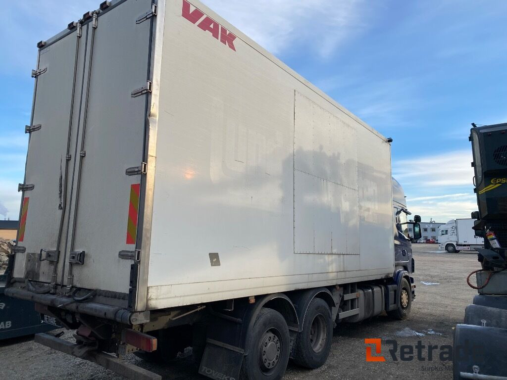 Skåpbil Scania R500LB6X2*4MNB Renoveringsobjekt - Camión caja cerrada: foto 3 Skåpbil Scania R500LB6X2*4MNB Renoveringsobjekt - Camión caja cerrada: foto 3