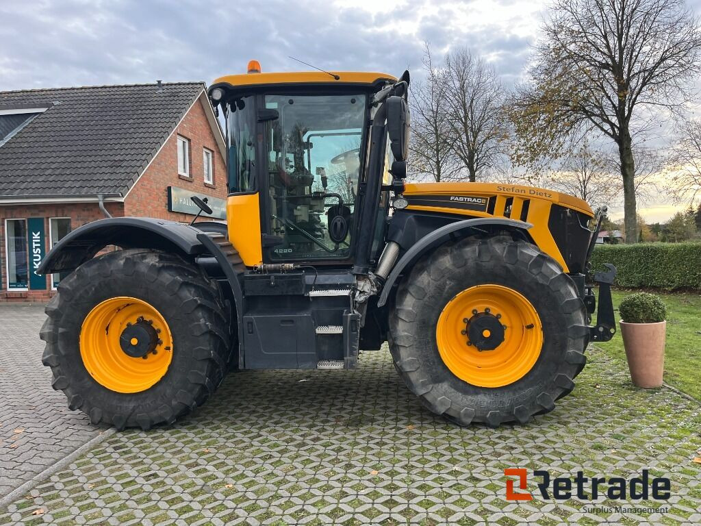 Traktor JCB Fasttrac 4220 serie 4 - Tractor: foto 4 Traktor JCB Fasttrac 4220 serie 4 - Tractor: foto 4