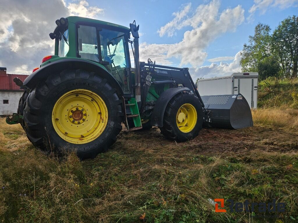 Traktor John Deere 6620 Lastare och Frontlyft - Tractor: foto 4 Traktor John Deere 6620 Lastare och Frontlyft - Tractor: foto 4