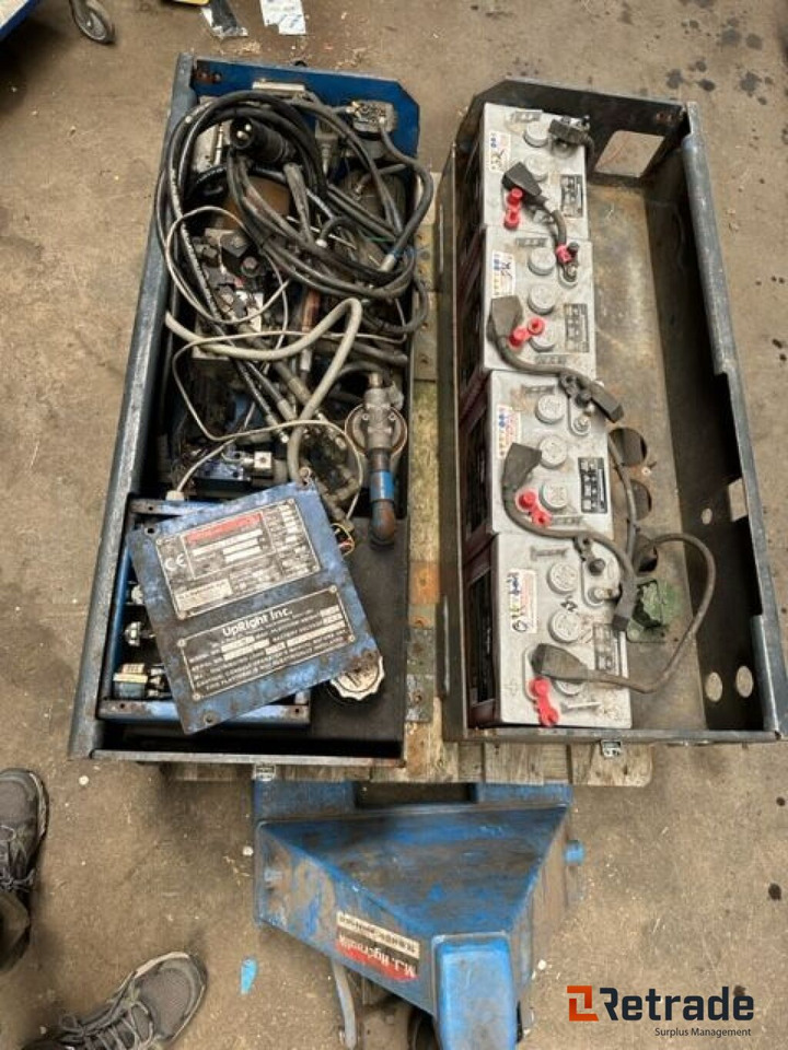 Upright Sax Platform 10 meter / Scissor platform 10 meters - Plataforma de tijeras: foto 3 Upright Sax Platform 10 meter / Scissor platform 10 meters - Plataforma de tijeras: foto 3