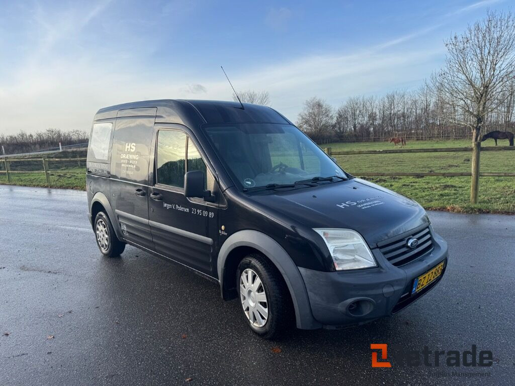 Varevogn FORD TRANSIT CONNECT 230 L 1,8 TDCI - Coche: foto 2 Varevogn FORD TRANSIT CONNECT 230 L 1,8 TDCI - Coche: foto 2