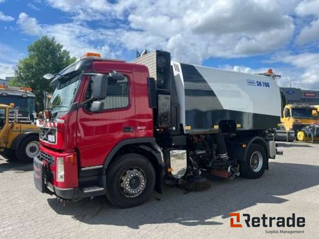 Volvo FE 300 Feiebil / Kombibil med Tipp og Brøyteoppsett - Barredora vial: foto 1 Volvo FE 300 Feiebil / Kombibil med Tipp og Brøyteoppsett - Barredora vial: foto 1