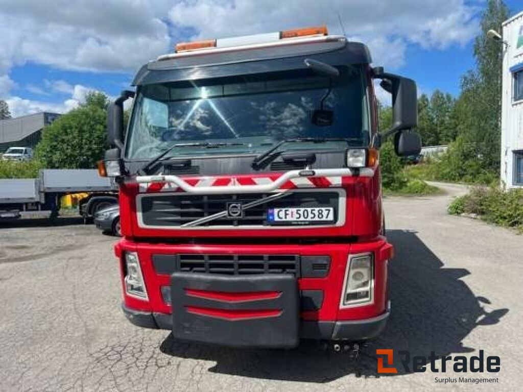 Volvo FE 300 Feiebil / Kombibil med Tipp og Brøyteoppsett - Barredora vial: foto 3 Volvo FE 300 Feiebil / Kombibil med Tipp og Brøyteoppsett - Barredora vial: foto 3