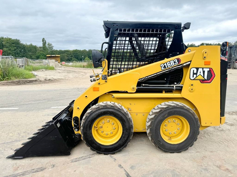 Cat 216B3 - New / Unused / Extra Hydraulic - Minicargadora: foto 2 Cat 216B3 - New / Unused / Extra Hydraulic - Minicargadora: foto 2