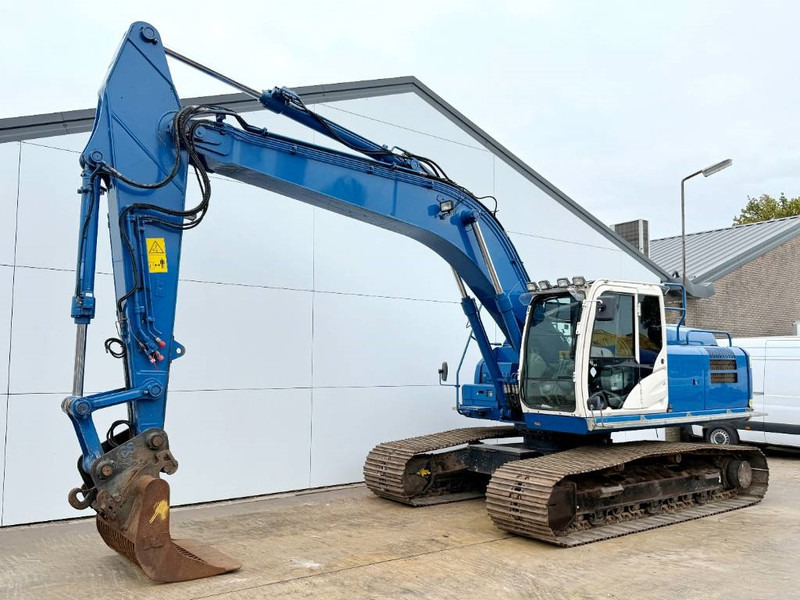 Hitachi ZX 250 LC-6 - Hammer Lines / Isuzu Engine - Excavadora de cadenas: foto 2 Hitachi ZX 250 LC-6 - Hammer Lines / Isuzu Engine - Excavadora de cadenas: foto 2