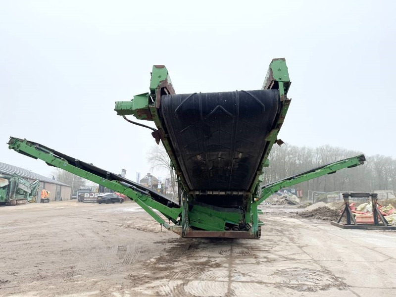 Powerscreen Warrior 1800 - Dutch Machine / Up to 600 Ton per H - Cribadora: foto 3 Powerscreen Warrior 1800 - Dutch Machine / Up to 600 Ton per H - Cribadora: foto 3