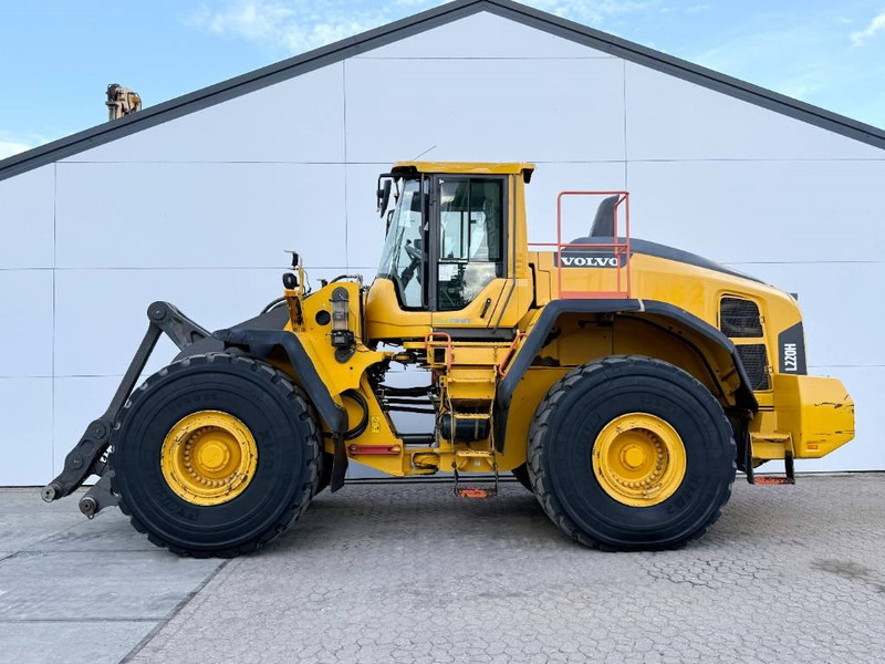 Volvo L220H - German Machine / 3rd Function - Cargadora de ruedas: foto 1 Volvo L220H - German Machine / 3rd Function - Cargadora de ruedas: foto 1