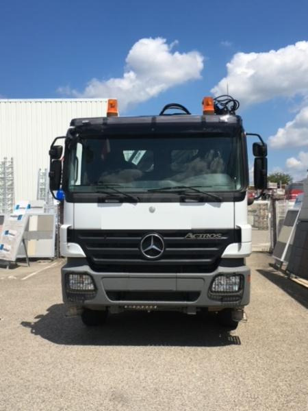 Mercedes Actros 3336 - Camión volquete, Camión grúa: foto 1 Mercedes Actros 3336 - Camión volquete, Camión grúa: foto 1
