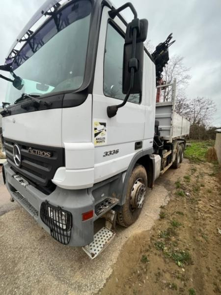 Mercedes Actros 3336 - Camión volquete, Camión grúa: foto 3 Mercedes Actros 3336 - Camión volquete, Camión grúa: foto 3