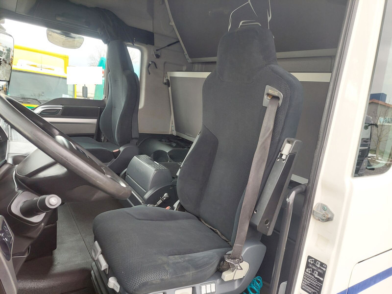Camión para transporte de alimentos MAN TGX 35.440 Silo Euro 6 8x4 Lift+Lenk Klima (5): foto 16