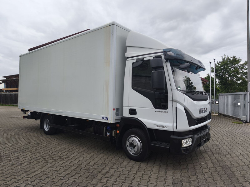 Iveco Eurocargo 75-190 - Camión caja cerrada: foto 2 Iveco Eurocargo 75-190 - Camión caja cerrada: foto 2