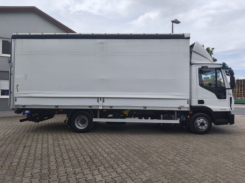 Iveco Eurocargo 75-210 - Camión lona: foto 4 Iveco Eurocargo 75-210 - Camión lona: foto 4
