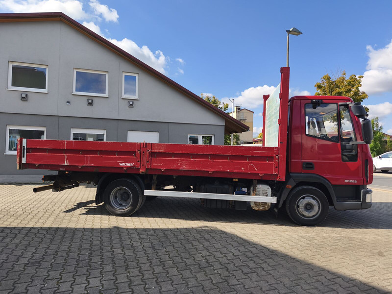 Iveco ML80E22 - Camión caja abierta: foto 4 Iveco ML80E22 - Camión caja abierta: foto 4