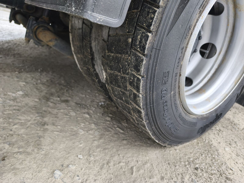 Camión lona MAN TGL 8.220 Plane Jumbo Gardine Euro6 4x2 (10): foto 11 Camión lona MAN TGL 8.220 Plane Jumbo Gardine Euro6 4x2 (10): foto 11