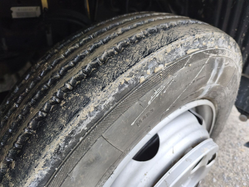 Camión lona MAN TGL 8.220 Plane Jumbo Gardine Euro6 4x2 (10): foto 10 Camión lona MAN TGL 8.220 Plane Jumbo Gardine Euro6 4x2 (10): foto 10