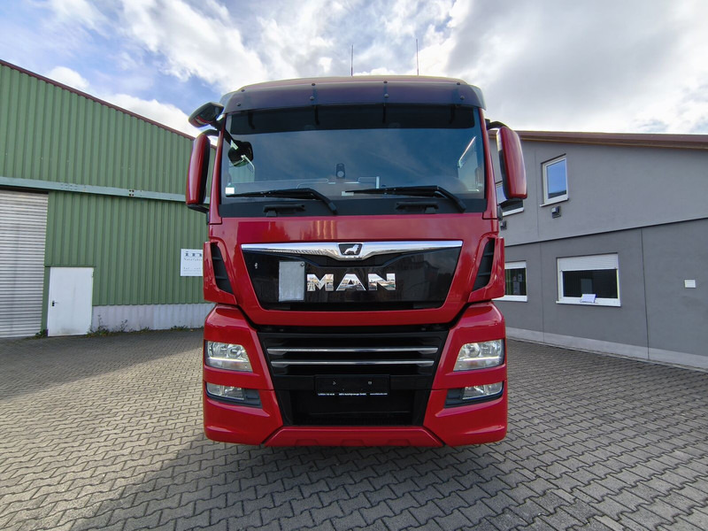 MAN TGX 26.500 BDF 6x2 Euro 6 Retarder Standard Lift+Lenk (29) - Camión chasis: foto 3 MAN TGX 26.500 BDF 6x2 Euro 6 Retarder Standard Lift+Lenk (29) - Camión chasis: foto 3